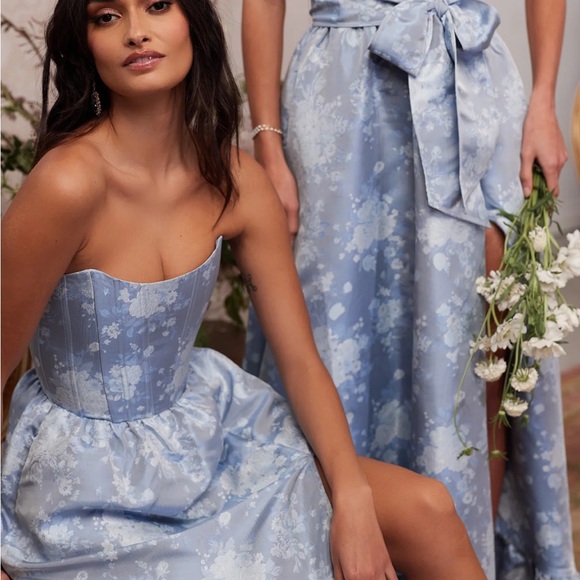 V. Chapman Charlotte Dress (Size 8 / Windsor Blue) - Picture 4 of 6